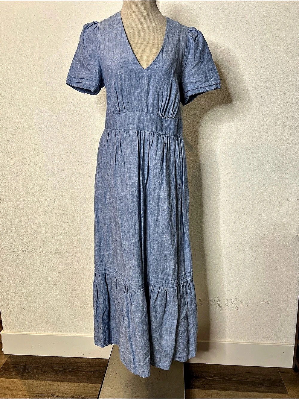 Boden Eve Blue Puff Sleeve Chambray Linen Midi Dress Like New
